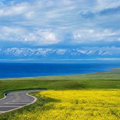 青海湖二郎剑景区